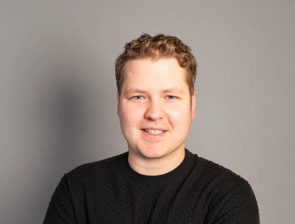 How a 23-Year-Old Entrepreneur Built a $35 Million Net Worth After Starting in a College Dorm